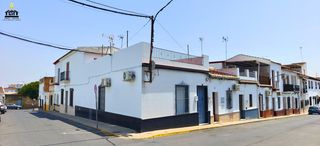 Haus  Calle la paloma 69. Vivienda en planta baja zona la piña