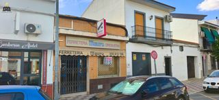 Geschäftsraum in Avenida veintiocho de febrero 115. Vivienda convertida en local comercial zona avenida veintiocho d