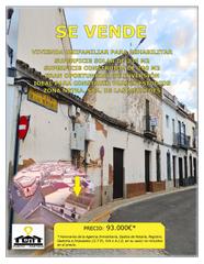 Casa a Bollullos Par del Condado. Vivienda unifamiliar a reformar zona nstra. sra. de las mercedes
