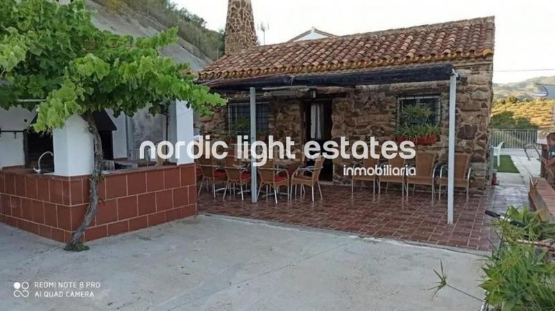 Foto d8e0d2ee-4c19-48a3-ae09-bf2065519b01. Casa amb piscina a El Cortijuelo Málaga