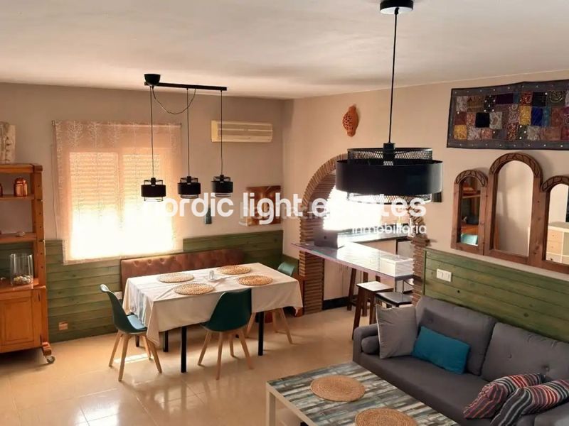 Foto 29b5ed35-e58f-4d83-b1dc-0fc4d716cdac. Casa a Benamargosa