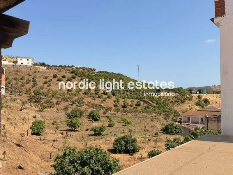 Foto a430cb0a-2525-497c-a8d8-4aa4e7410ecd. Casa a Benamargosa