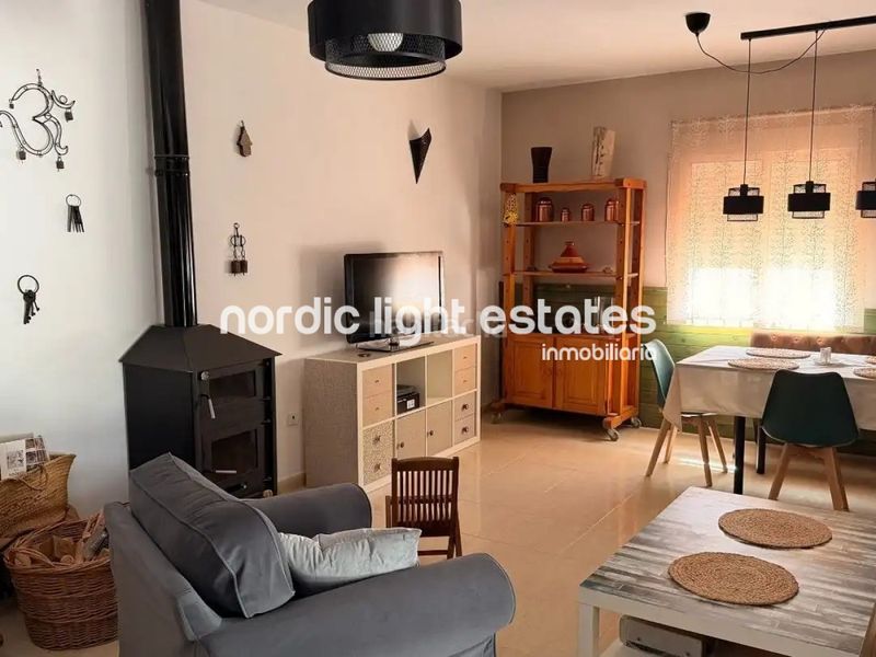 Foto ad31d502-cb0d-43e9-b7c0-2e403bbfa2b9. Casa a Benamargosa