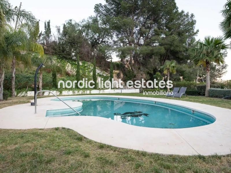 Foto 34c96605-d3dc-4279-97d0-7b98937d3a10. Casa amb aparcament piscina a Las Palomas Almuñécar