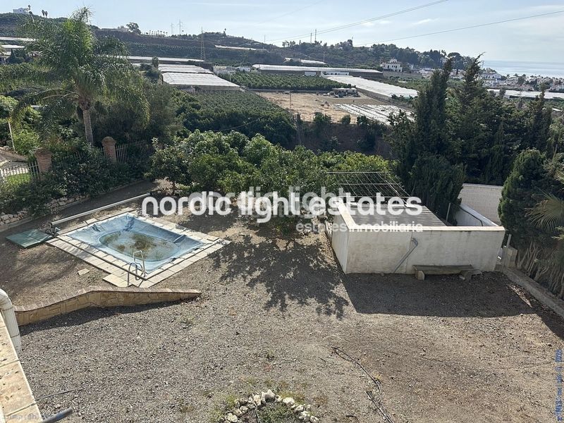 Foto 7d4c756f-e9ea-4627-8285-557e4af8654b. Casa amb aparcament piscina a Trayamar Algarrobo