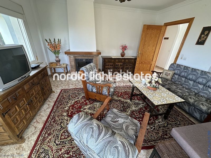 Foto d5713536-b820-4a74-9322-ec40496373cc. Casa amb aparcament piscina a Trayamar Algarrobo