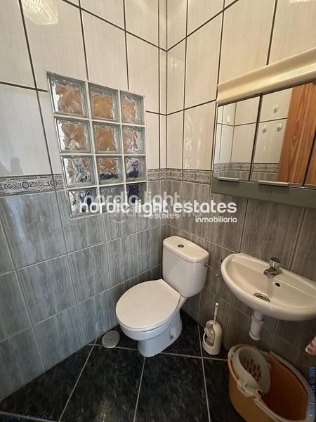 Foto f4dc5653-0cab-4481-bcdb-a4984f7ca6e7. Casa amb aparcament piscina a Trayamar Algarrobo