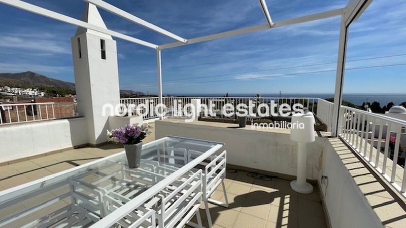 Foto 6323d038-fdf7-400f-8837-75b0e0f67daa. Casa amb piscina a Capistrano Nerja