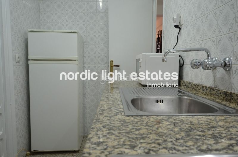 Foto 8681e7c9-27e9-468a-bc90-bc3c8730fae5. Rent flat in Centro Nerja