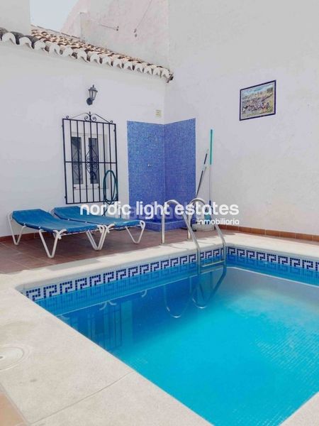Foto 9a8e2be1-778a-4e8f-bd40-7b9f8e994fae. Casa amb piscina a maro - cuevas de Nerja Nerja