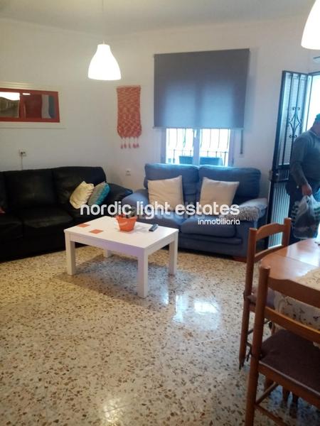 Foto 4a5b779d-9c63-4584-9b82-20d7e4f23d6a. Alquiler casa en Torrox pueblo Torrox