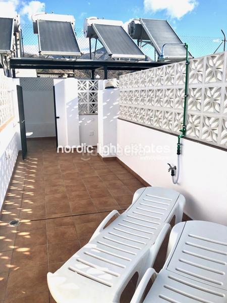 Foto decd2d94-fa7c-48f2-bf99-f16f8c4d8b0d. Alquiler piso en Avda Pescia - Ctra de Frigiliana Nerja