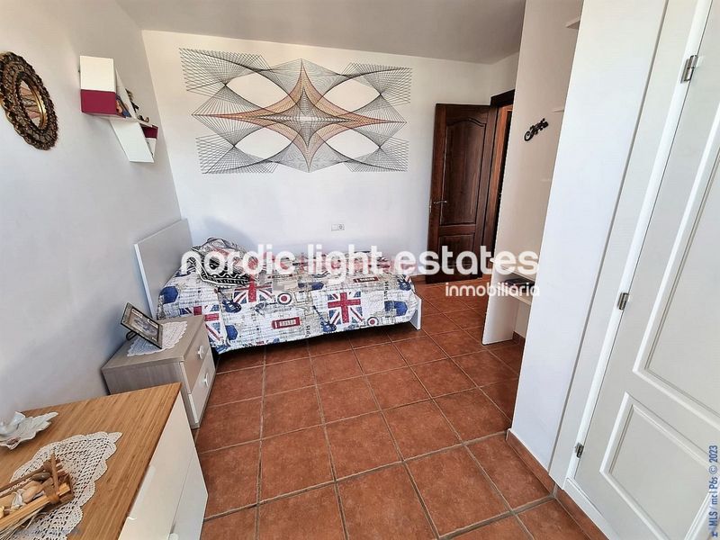 Foto eed0cb0a-6472-4ebd-8a45-bdcd69b93f5f. Maison avec parking dans Urbanización Santa Rosa Torrox