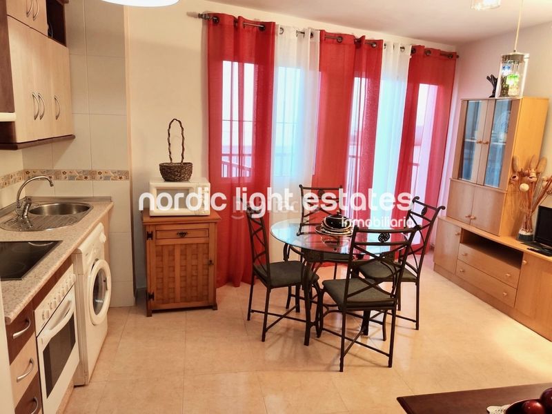 Foto baae145c-929c-4ed4-8ede-68a21c99a113. Rent flat with pool in Avda Pescia - Ctra de Frigiliana Nerja