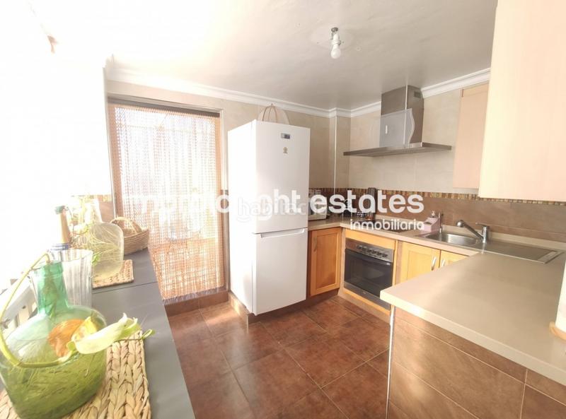 Foto 1e7f85a2-5525-440e-8fa3-fe8cd2adf4f8. Piso en El Morche Torrox