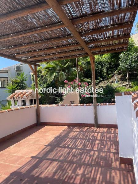 Foto d93b2879-c777-4769-bc4c-e82baf6ef56b. Casa en Chaparil - Torrecilla - Punta Lara Nerja