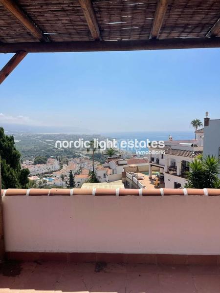 Foto cc1cd670-70e0-42d0-a70e-ce99a223e246. Haus mit parking pool in Chaparil - Torrecilla - Punta Lara Nerja