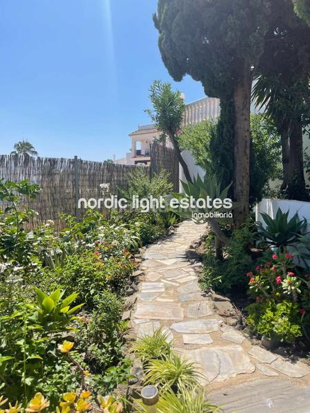 Foto fda867a7-d14f-4608-bc2d-a3065dc33a32. Haus mit parking pool in Chaparil - Torrecilla - Punta Lara Nerja