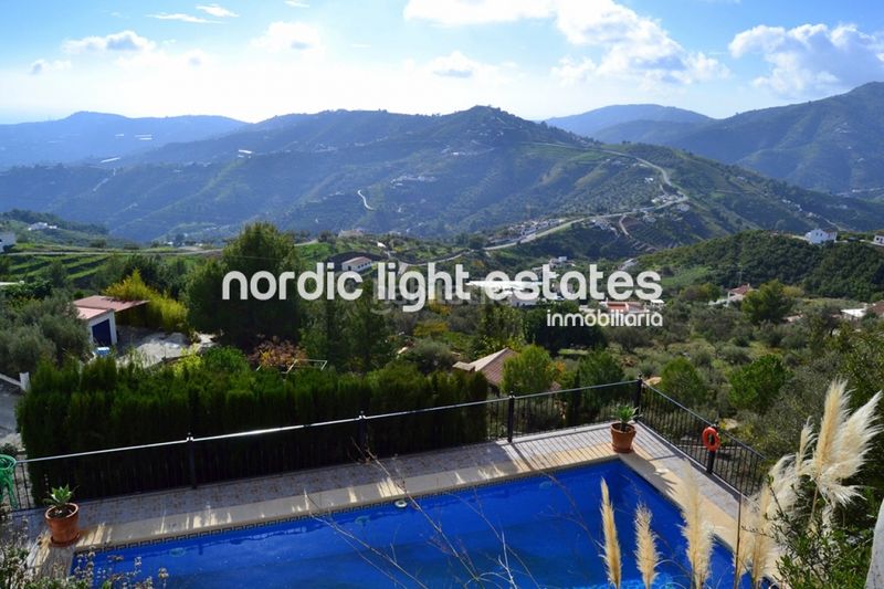Foto 00494b4b-cb79-4125-9367-4f8919fac641. Maison avec piscine dans Frigiliana