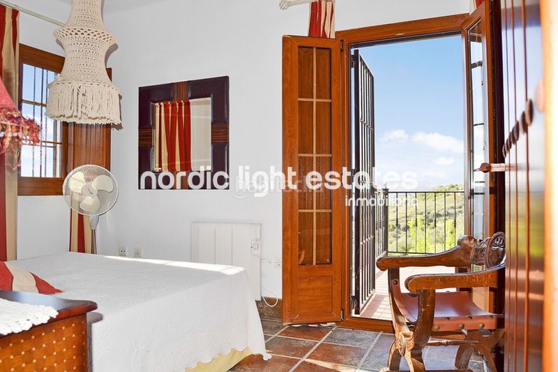 Foto b0f9c834-d9da-4dec-89f9-5e7979fa6c08. Maison avec piscine dans Frigiliana