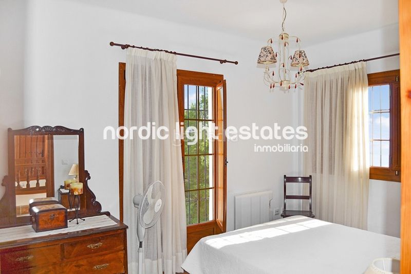 Foto b2214af4-fa46-4337-b90d-222de76546f8. Maison avec piscine dans Frigiliana