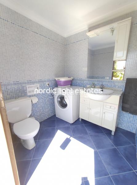 Foto 7cf110c8-e455-4aab-bc9e-bda817793434. Affitto casa con piscina in Torrox pueblo Torrox