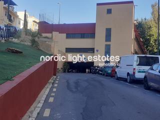 Aparcament cotxe a Mangas Verdes - Las Flores - Parque del Sur