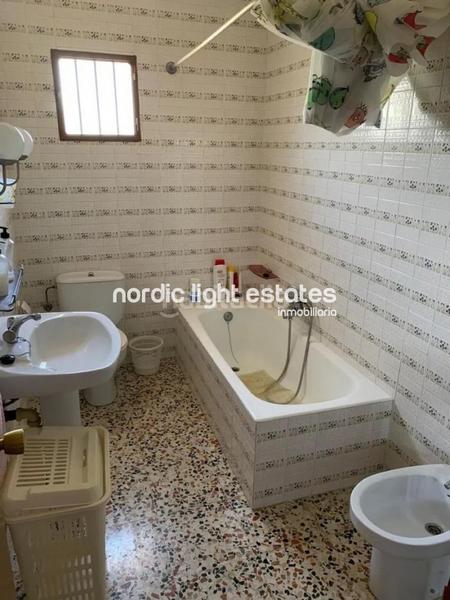 Foto 228d1bbd-87ae-4237-b269-1d5a68f0a739. Casa en Almayate Bajo