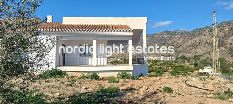 Foto 56a45c69-5ad8-4ad7-8e5b-827a4cee8fd3. Casa amb piscina a Frigiliana