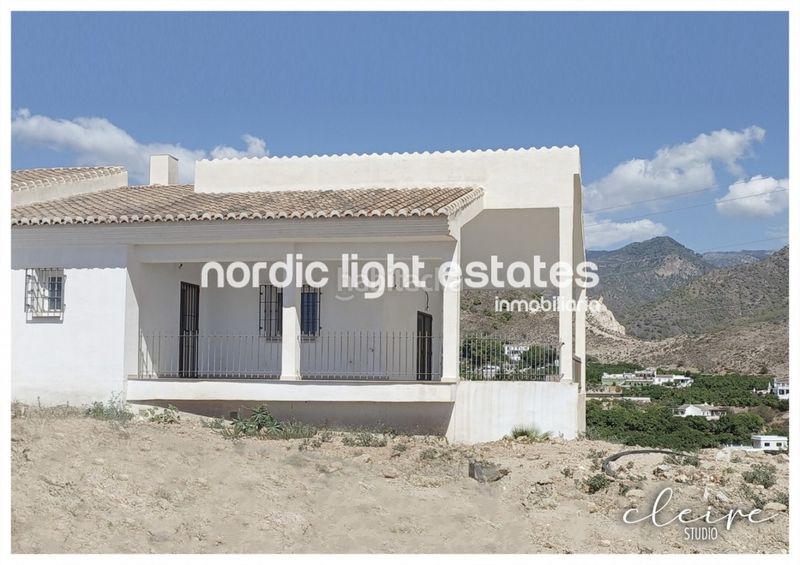 Foto a8c31a7f-e8c0-4664-b59d-ec5616a9c1dc. Maison avec piscine dans Frigiliana