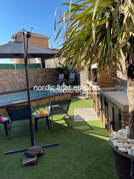 Foto b9ab7dc3-5f74-4f9c-b9a2-8e35d1d057cc. Haus mit pool in Almijara Nerja