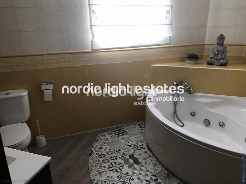 Foto c26fb275-3794-4440-860f-ecb53bcb7dc0. House with pool in Almijara Nerja