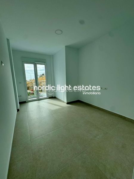 Foto fb457b38-75c9-4960-8975-87c3ce1f2be3. Maison avec parking piscine dans Capistrano Nerja