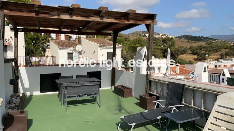 Foto a862760f-1a19-4679-a6de-9a82b0b106db. Casa en Chaparil - Torrecilla - Punta Lara Nerja