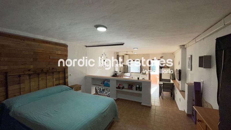 Foto ed0678e2-5ce3-4722-98ff-d05c7b6bbd8c. Casa en Chaparil - Torrecilla - Punta Lara Nerja