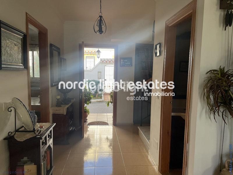 Foto b373de04-d8e9-4631-b26f-17e45e34b606. Haus mit parking pool in El Peñoncillo Torrox