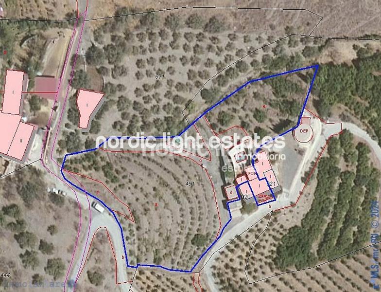 Foto 3578f9b7-961d-42e3-9212-3708a2852bfd. Haus mit pool in Torrox pueblo Torrox