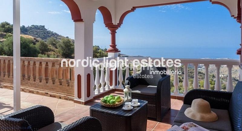 Foto ab1c33c1-4004-4544-8529-e9b74afd7f6d. Casa en Torrox pueblo Torrox