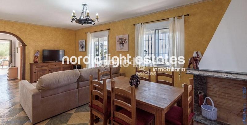 Foto c32da746-e9d8-4f9a-9814-465b951b1f8d. Casa en Torrox pueblo Torrox