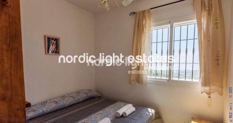 Foto dacea464-c4b3-4a50-8807-c7ed2d1ea1fa. Casa en Torrox pueblo Torrox