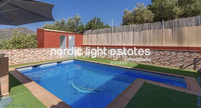 Foto 6c63e8a4-a014-4df6-b2be-c3d68887dc63. Haus mit pool in Torrox pueblo Torrox