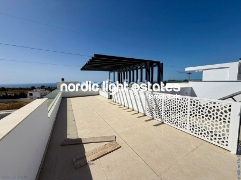 Foto be818e97-af0e-46d4-a421-4344f982e9e2. Casa amb piscina a Capistrano Nerja