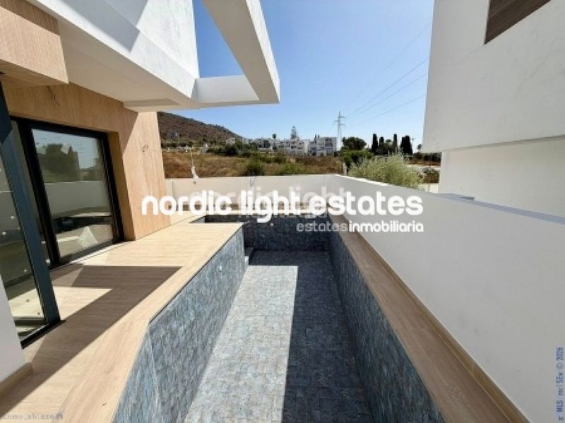 Foto 63d5aeb1-10a5-4ba2-a245-b25ffb0e9396. Maison avec piscine dans Capistrano Nerja