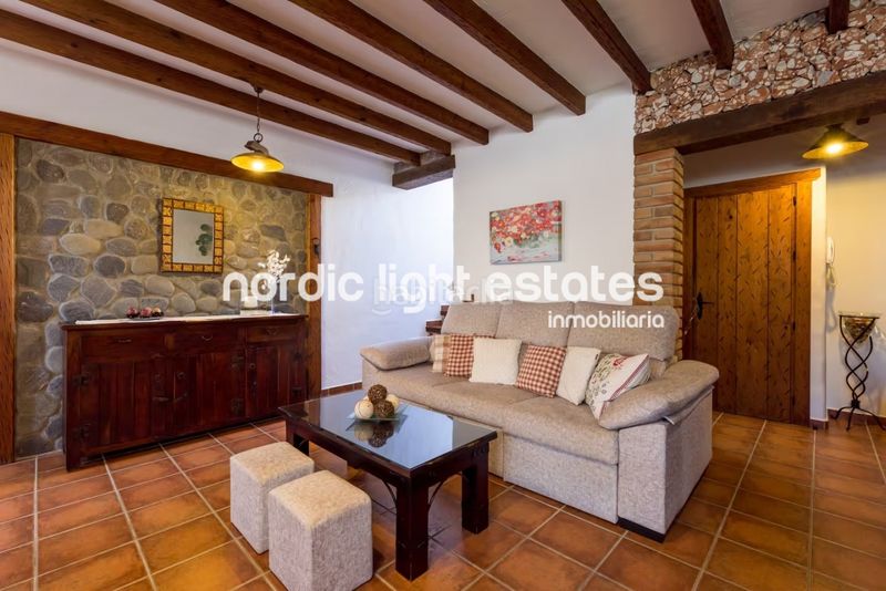 Foto b0d96ab4-9778-40b9-9c4d-61bfb808a5b7. Miete etagenwohnung mit pool in Almijara Nerja