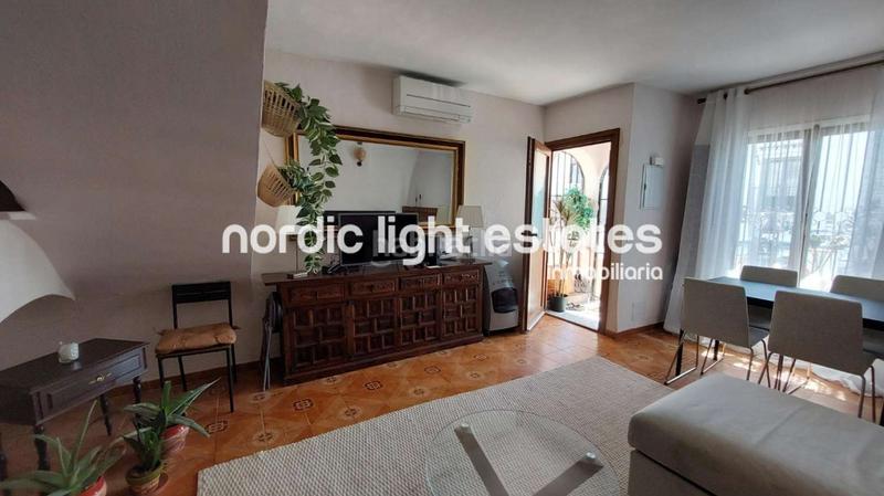 Foto e68f4e67-33fe-4802-8856-48b86b983040. Casa amb piscina a nueva Nerja Nerja