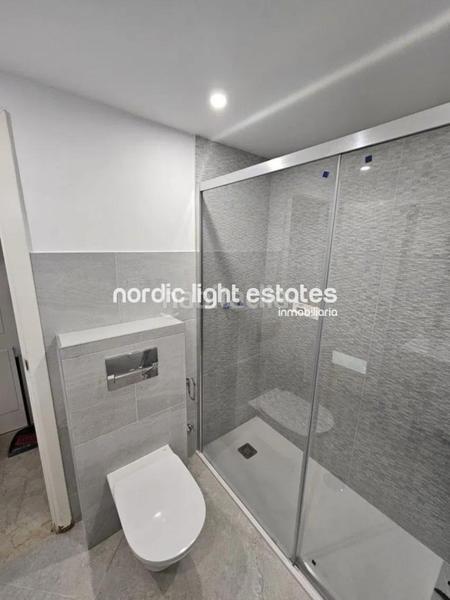 Foto 63ce7141-b95c-4183-99dc-338182cb8b76. Appartamento con parcheggio in Laguna Beach Torrox