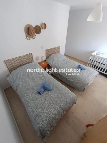 Foto 818d5892-41b8-47bf-9c3c-f90c62aa7944. Piso en Laguna Beach Torrox