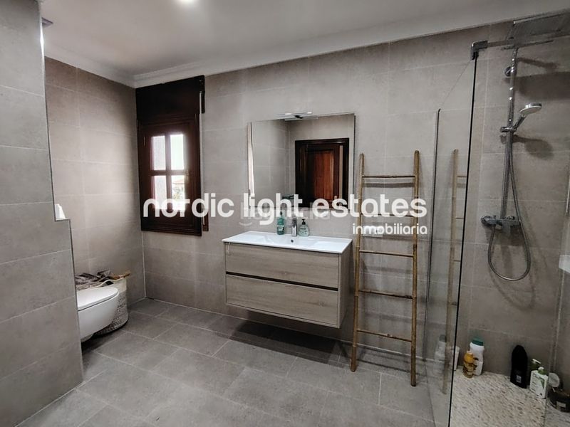 Foto 160d25c7-5733-4d7c-b9a5-dafa4be25b13. Maison avec parking piscine dans Capistrano Nerja