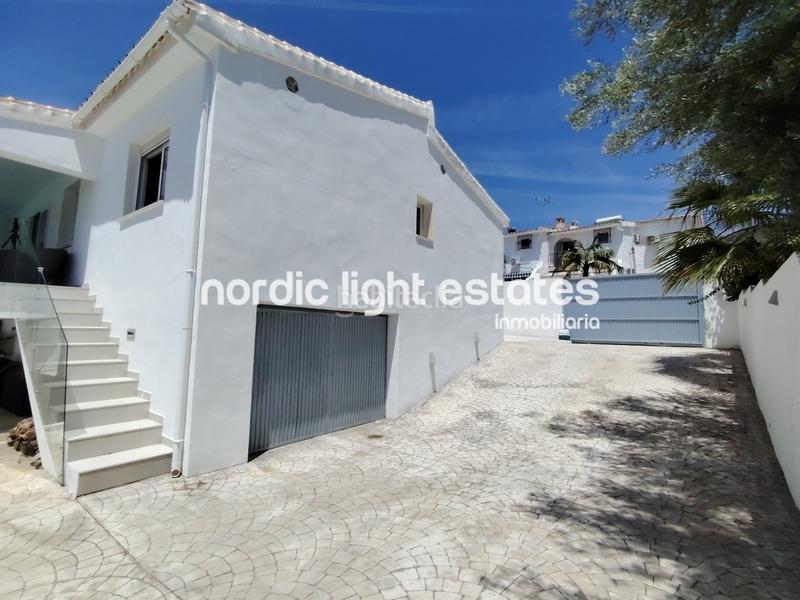 Foto 689fa70d-5210-4fb2-9d24-a64109839502. Casa amb aparcament piscina a Capistrano Nerja