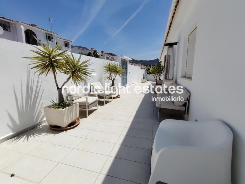 Foto 7086b1ea-0183-46e7-999e-f1c6e234e005. Casa amb aparcament piscina a Capistrano Nerja